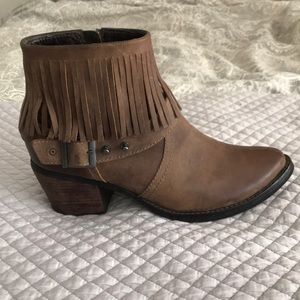 Farylrobin + Free People boots
